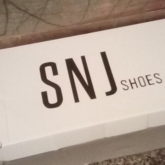 To small - Picture 2 of 2